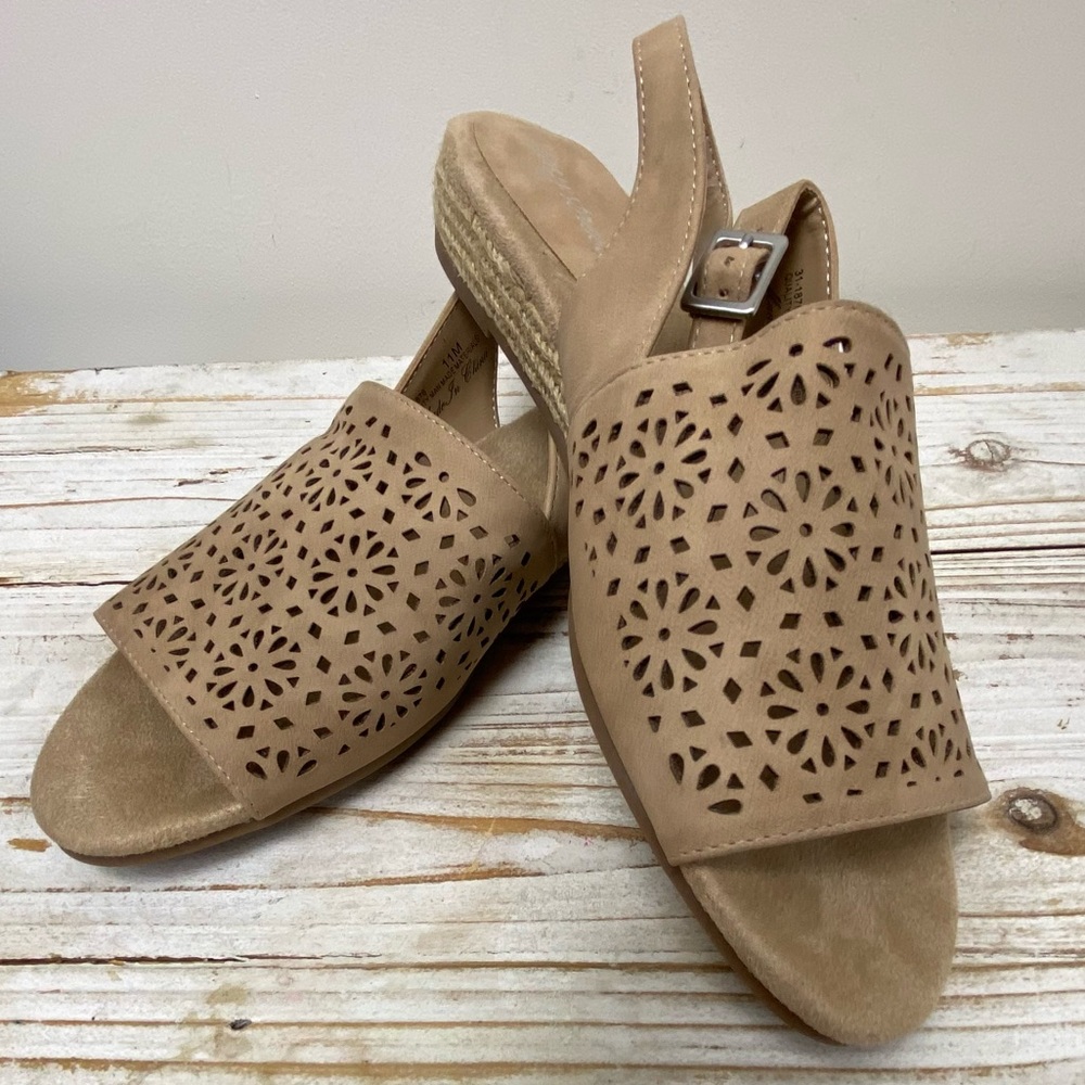 Easy Street Sling Back Sandal - Size 11 M - Laser Cut - 1.25” Heel